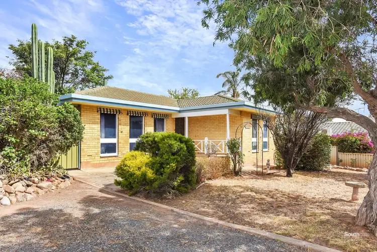 11 Samarra Drive, Sellicks Beach SA 5174
