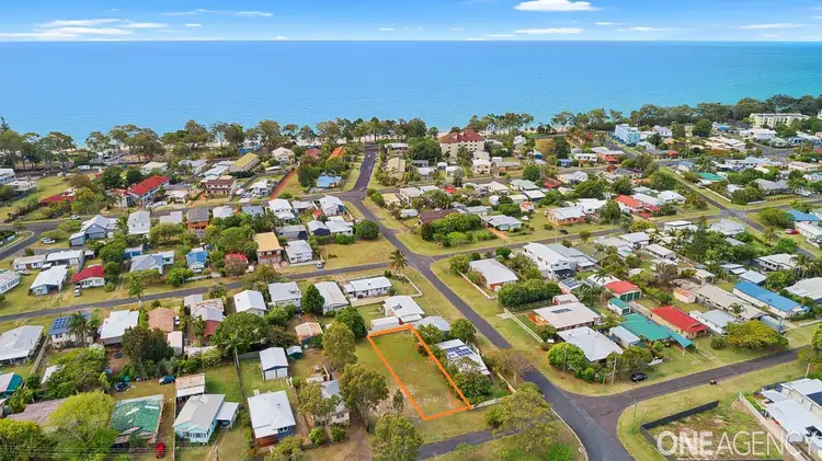 8 View Street, Torquay QLD 4655