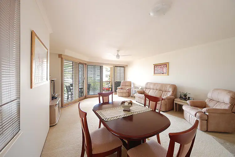 Fourth view of Homely apartment listing, 6/38 Heron Avenue, Mermaid Beach QLD 4218