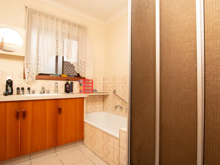 Fifth view of Homely unit listing, 2/4 Cramer Street, Warrnambool VIC 3280