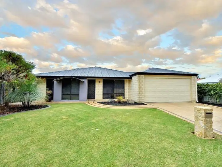 23 Bethel Corner, Halls Head WA 6210