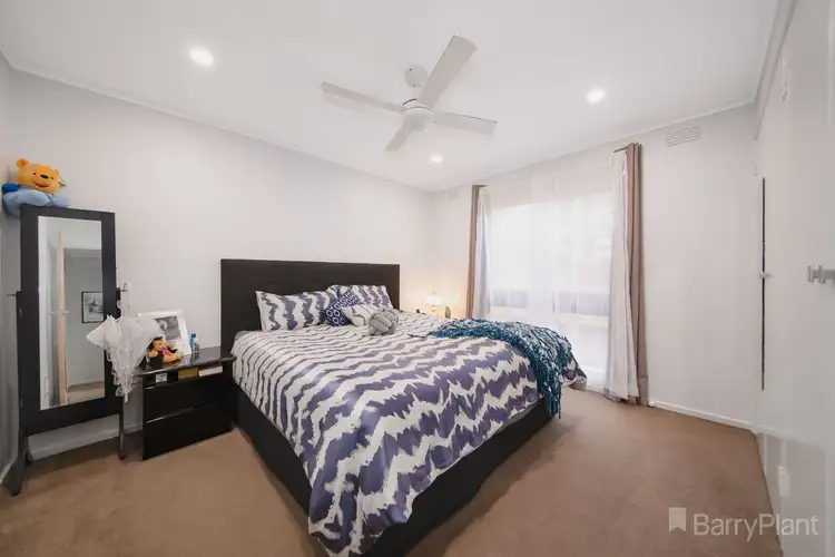 Second view of Homely unit listing, 1/7 Lindman Street, Drouin VIC 3818