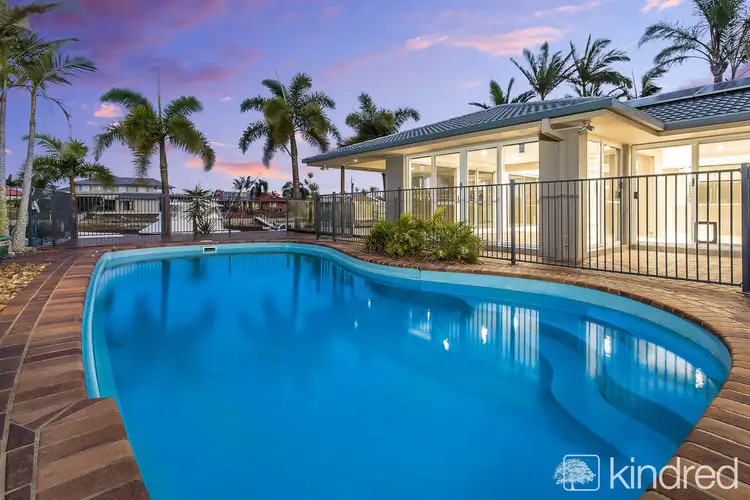 6 Liberty Court, Newport QLD 4020