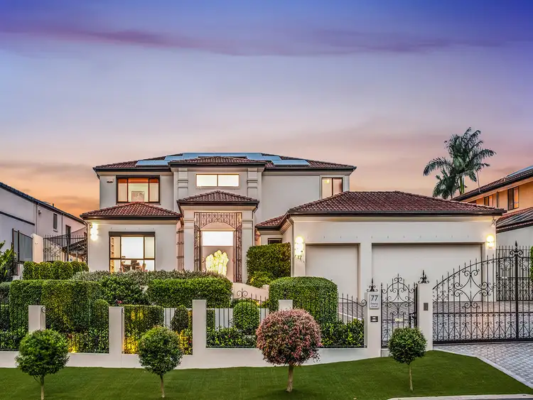77 Delaney Circuit, Carindale QLD 4152
