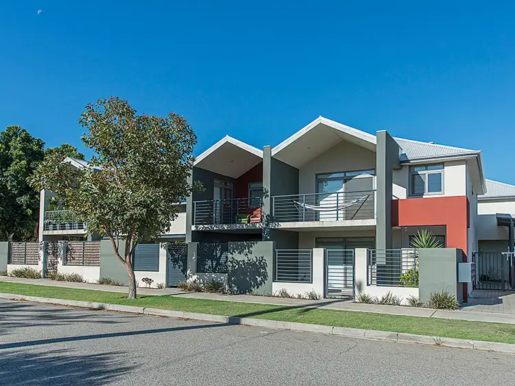 10/13 Wilson Street, Bassendean WA 6054
