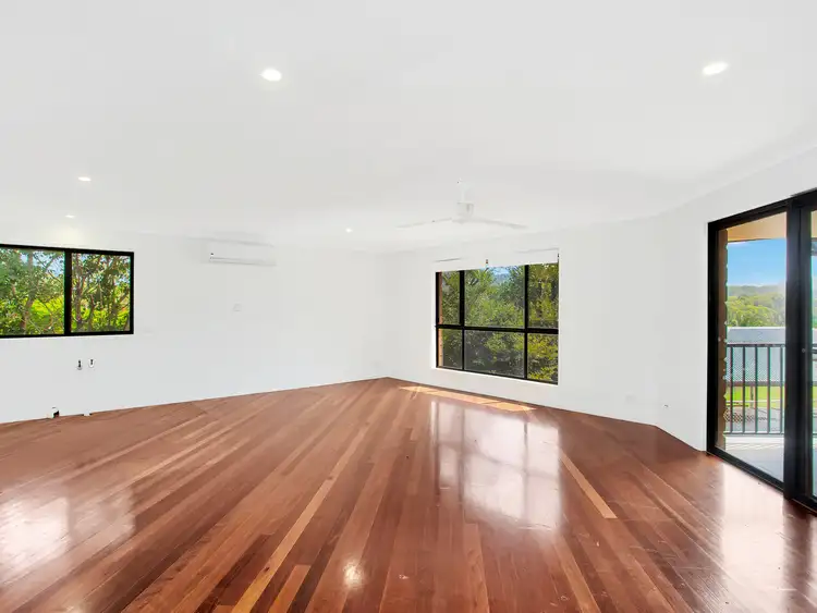Sixth view of Homely house listing, 2 Riverina Court, Mudgeeraba QLD 4213