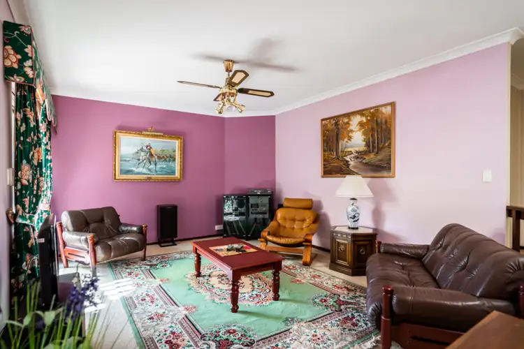 Second view of Homely house listing, 6 Topaz Court, Mount Richon WA 6112