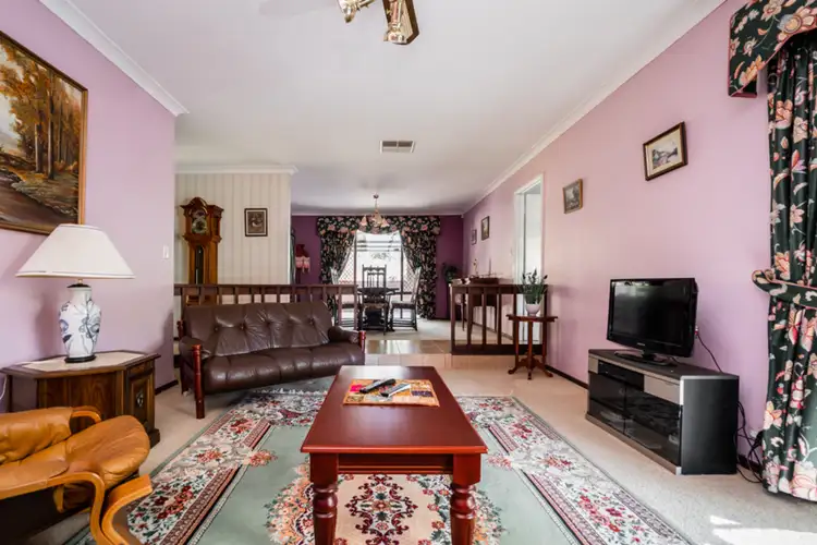 Third view of Homely house listing, 6 Topaz Court, Mount Richon WA 6112