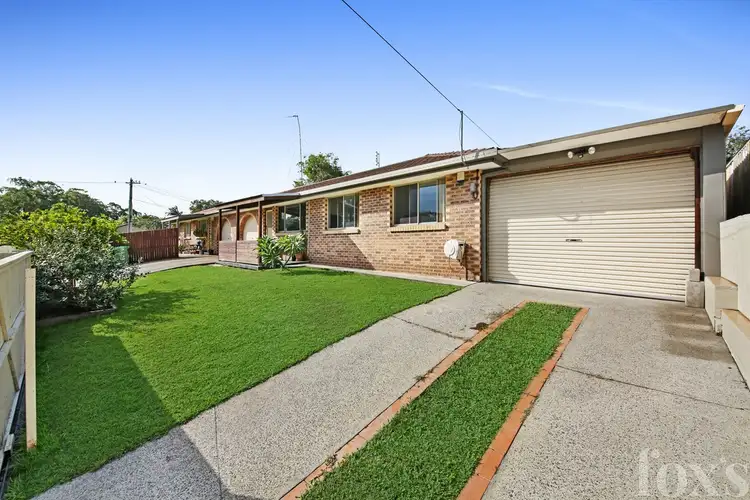 Third view of Homely semi-detached listing, 2/39 Terrigal Crescent, Southport QLD 4215