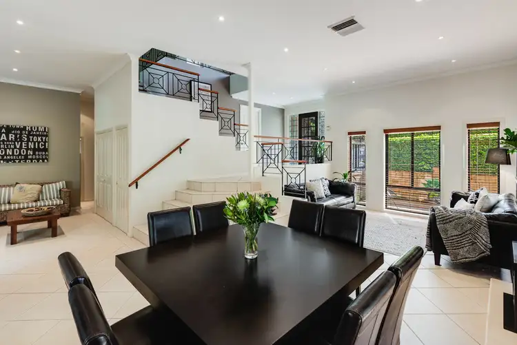 27 Thames Drive, Erina NSW 2250