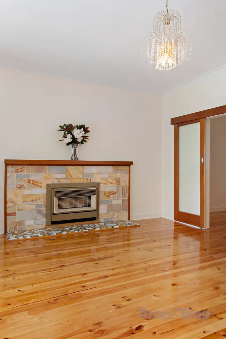 Fifth view of Homely house listing, 17 Montrose Avenue, Seaton SA 5023