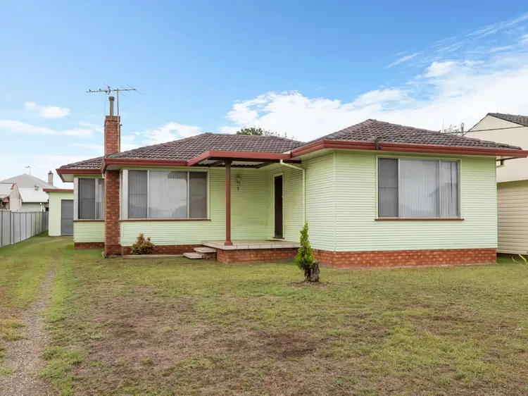 7 Anzac Avenue, Cessnock NSW 2325