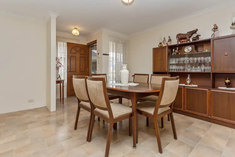 Fifth view of Homely unit listing, 2/3 Short Street, Cannington WA 6107