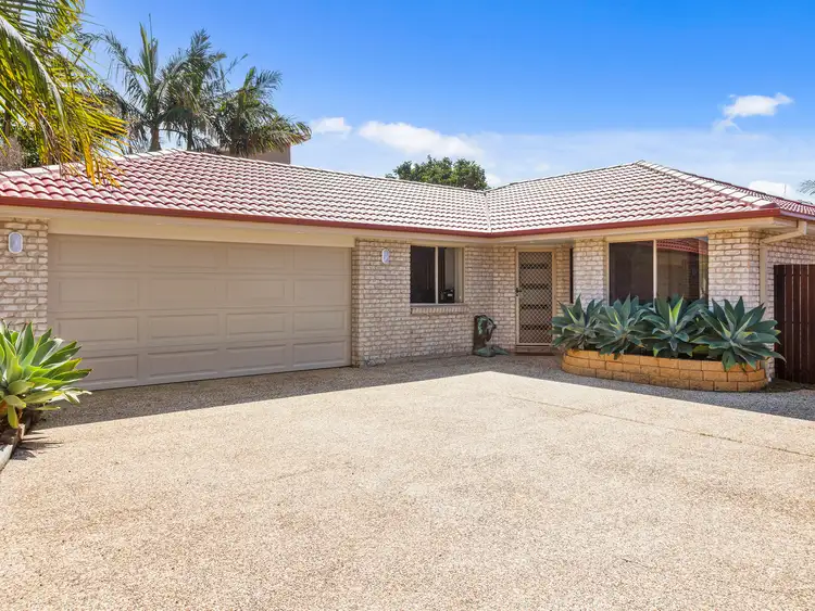 2/5 Tathra Street, Pottsville NSW 2489