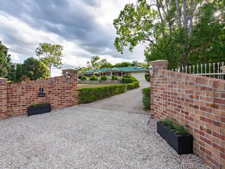 9 Doomba Place, Karalee QLD 4306