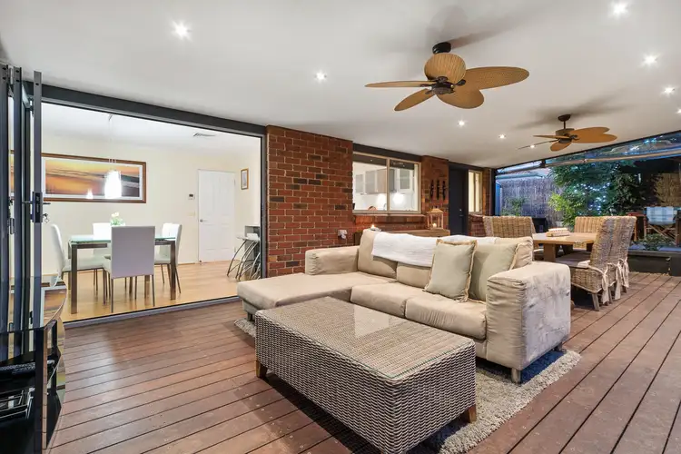 10 Charles Farrer Court, Mornington VIC 3931