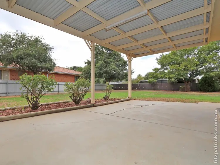 Sixth view of Homely house listing, 104 Undurra Drive, Glenfield Park NSW 2650