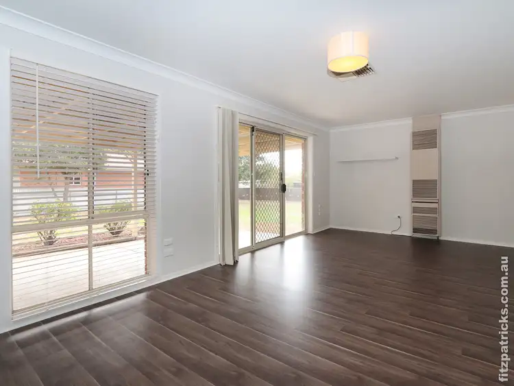 Seventh view of Homely house listing, 104 Undurra Drive, Glenfield Park NSW 2650