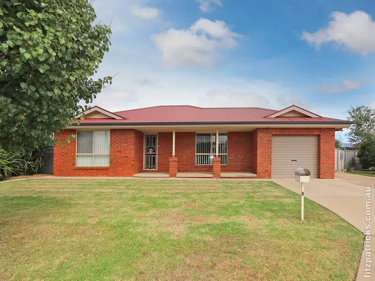 Main view of Homely unit listing, 8 Yirribin Place, Glenfield Park NSW 2650