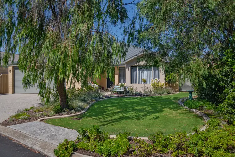 7 Hobby Road, Broadwater WA 6280