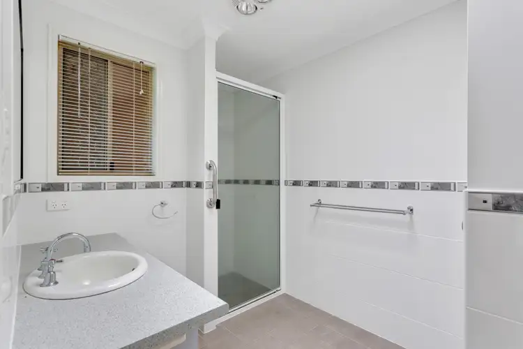 Fifth view of Homely unit listing, 2/30 Horrocks Crescent, Kearneys Spring QLD 4350
