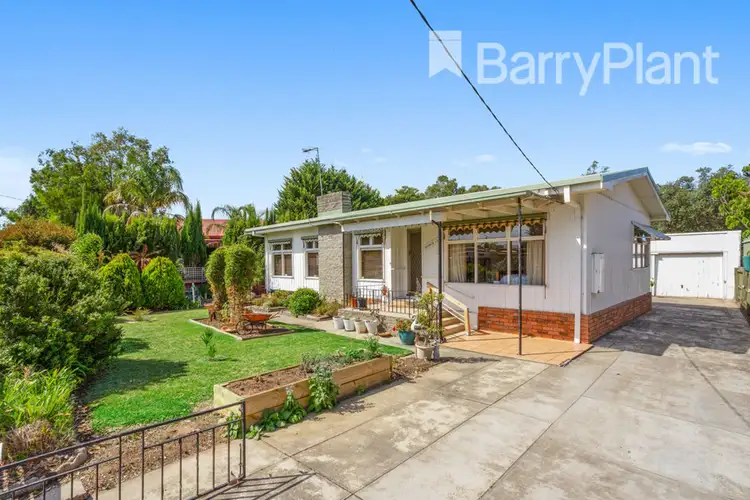 15 Lawson Crescent, Rosebud VIC 3939