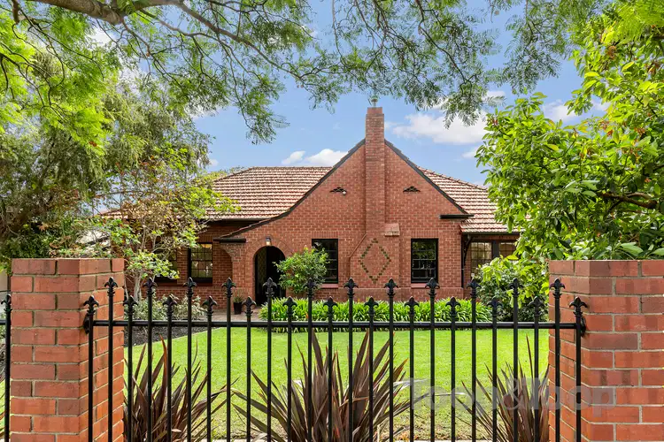 8 Masters Avenue, Everard Park SA 5035