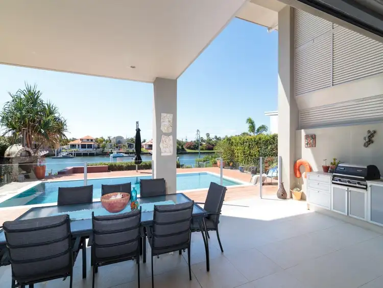 10 Capri Court, Kawana Island QLD 4575