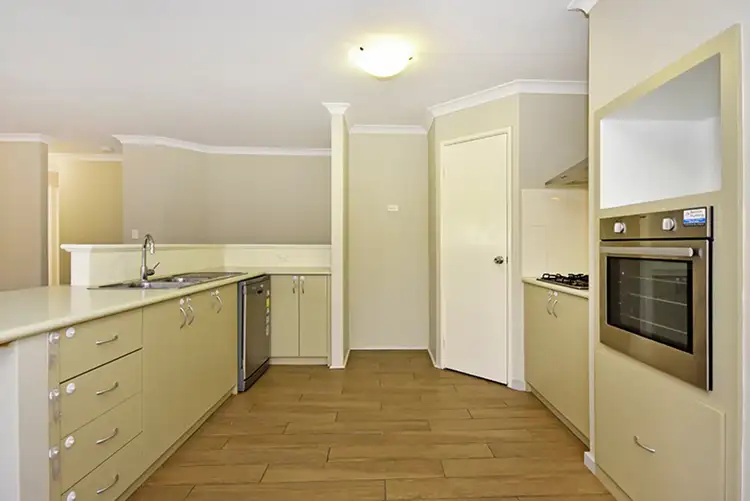 Sixth view of Homely house listing, 28 Pavilion Circle, The Vines WA 6069
