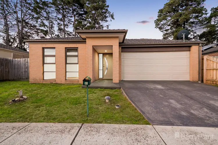 31 Melissa Way, Pakenham VIC 3810