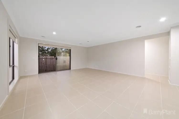 Sixth view of Homely house listing, 31 Melissa Way, Pakenham VIC 3810
