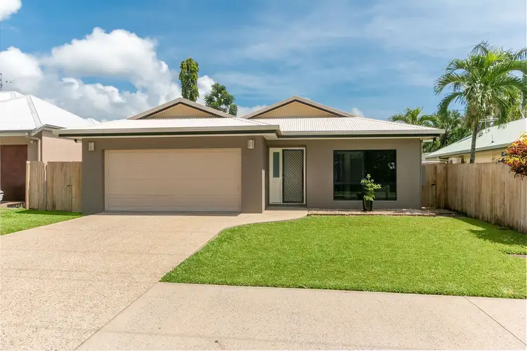 8 Moore Road, Kewarra Beach QLD 4879