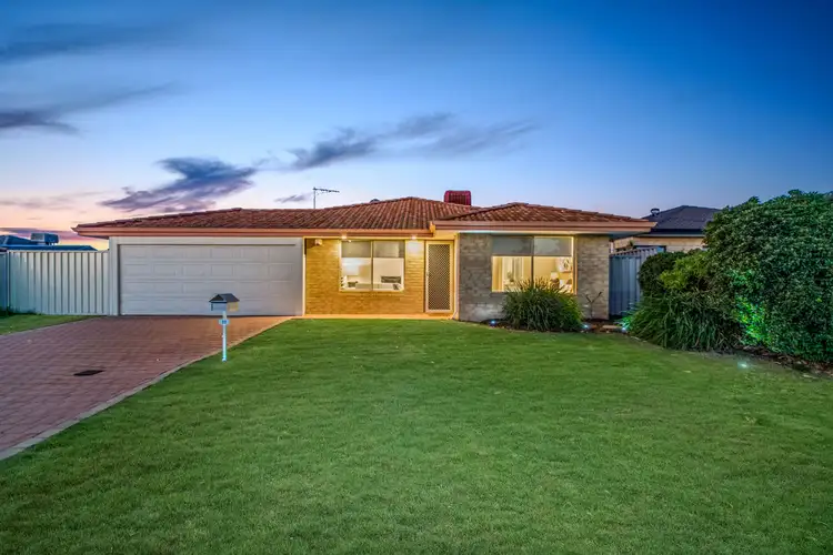 22 Forkleaf Bend, Banksia Grove WA 6031