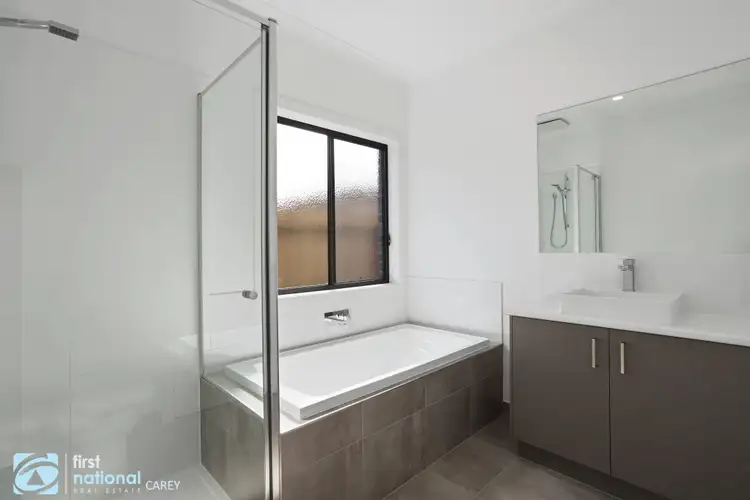 Sixth view of Homely house listing, 4/40 Patullos Road, Lara VIC 3212