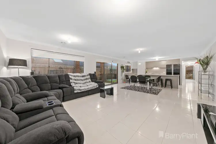 Fifth view of Homely house listing, 15 Gary Avenue, Drouin VIC 3818