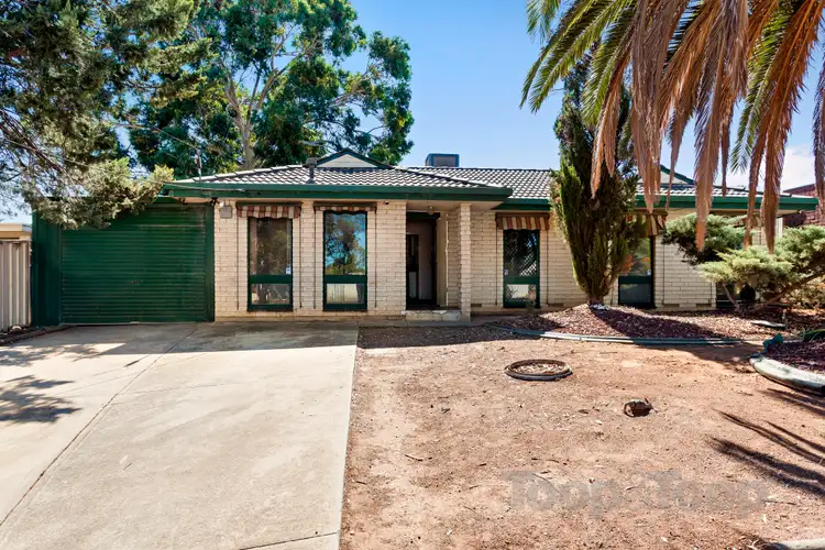 6 Dienelt Drive, Para Hills West SA 5096