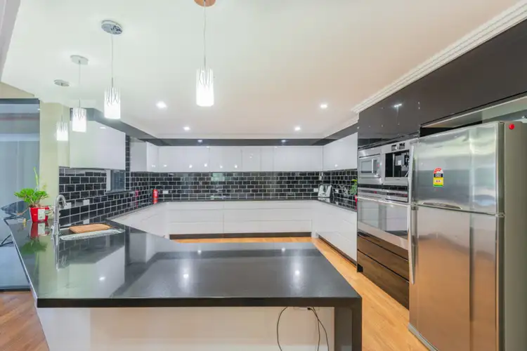 38 Equestrian Avenue, Bedfordale WA 6112