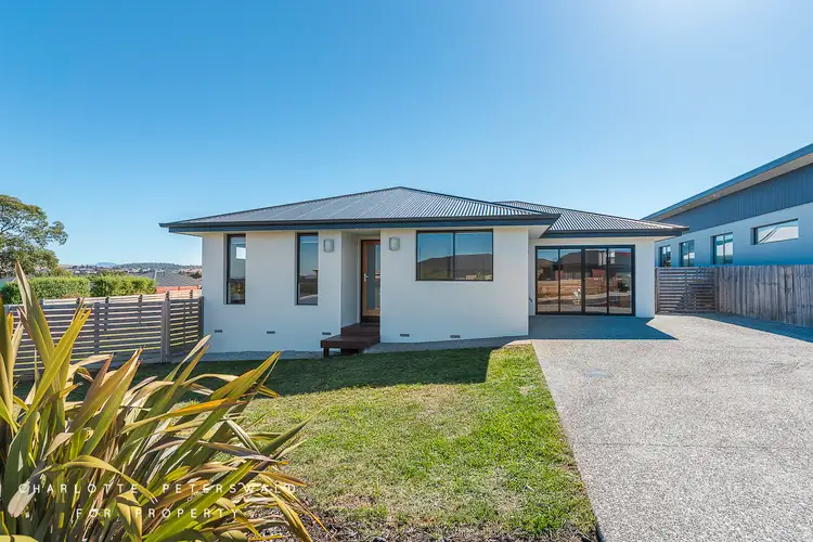 1/53 Mariah Crescent, Oakdowns TAS 7019