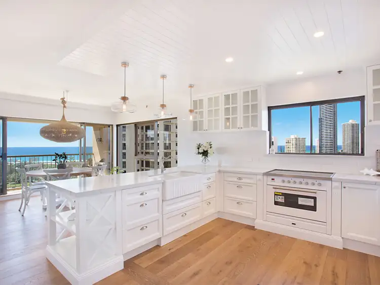 48/8 Admiralty Drive, Paradise Waters QLD 4217