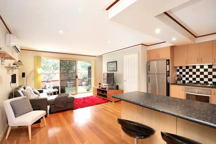 Fifth view of Homely townhouse listing, 1/10 John Street, St Albans VIC 3021