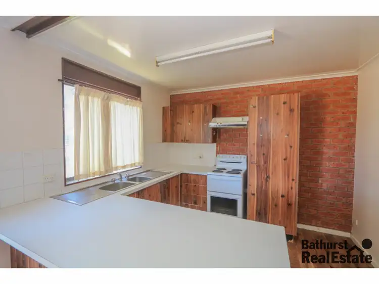 Main view of Homely house listing, 28 Simmons Place, Kelso NSW 2795