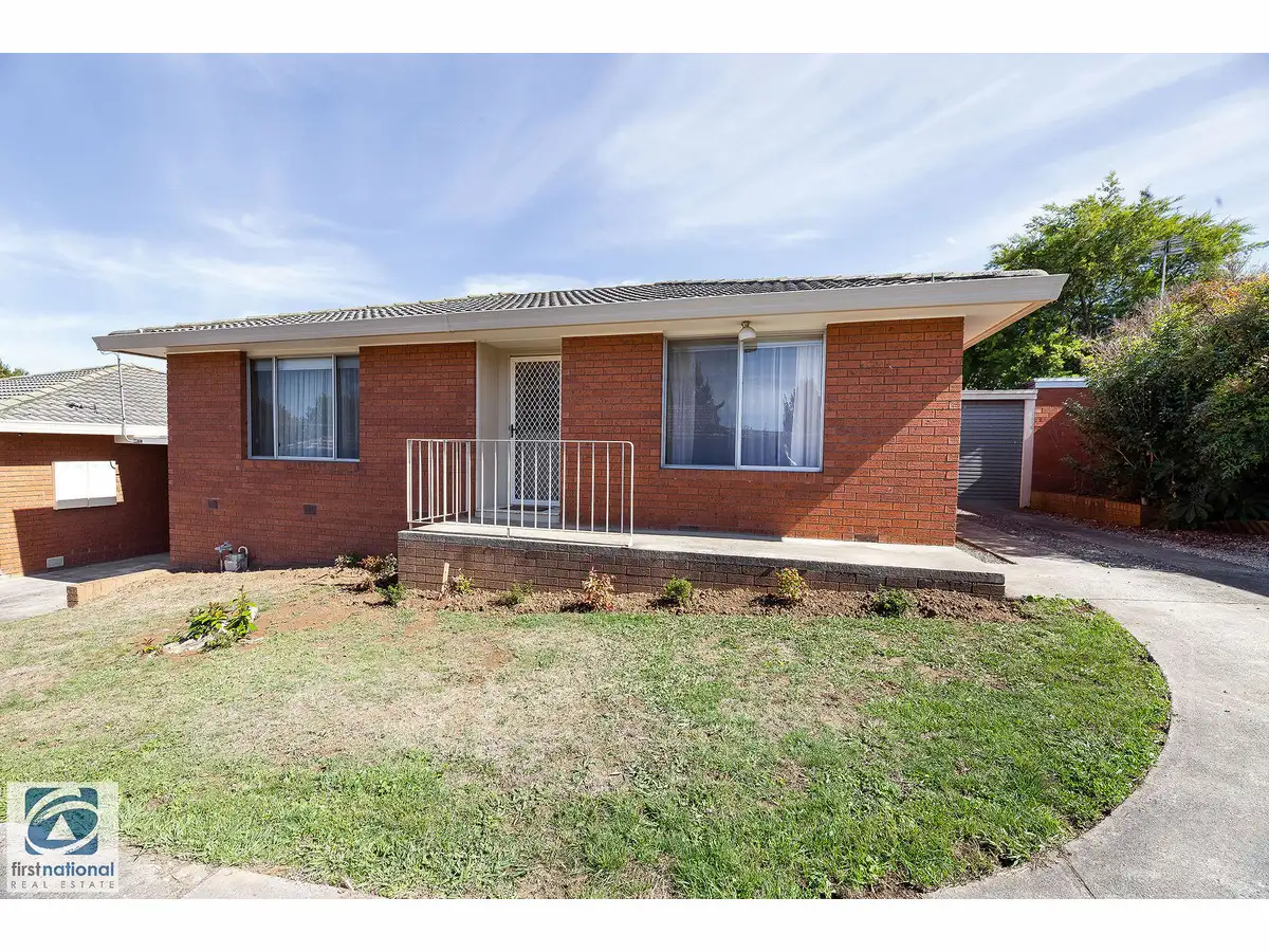 Main view of Homely unit listing, 2/3 Windsor Avenue, Warragul VIC 3820
