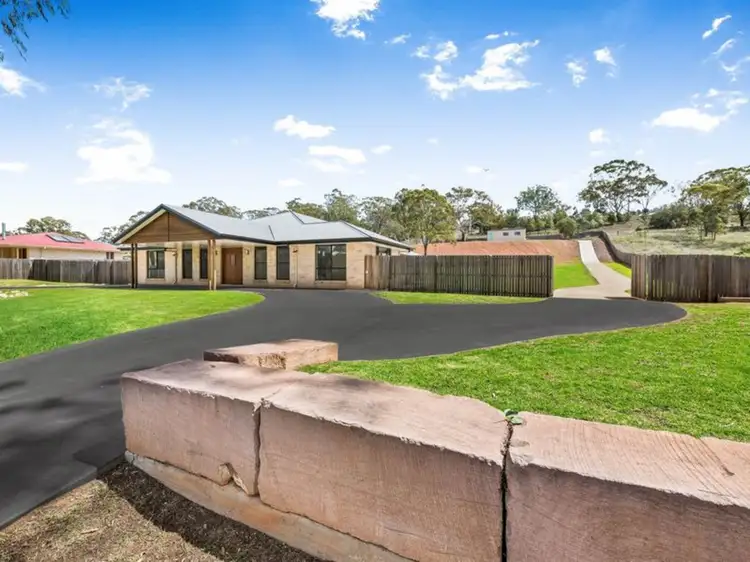 41 Willis Road, Meringandan West QLD 4352