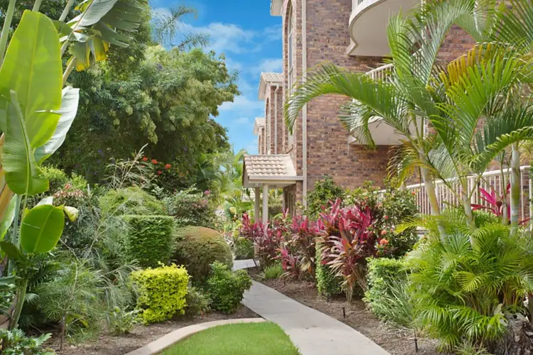23/9 Ocean Street, Coolangatta QLD 4225