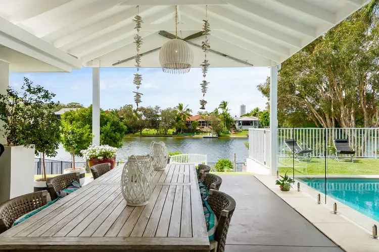 48 Dunlin Drive, Burleigh Waters QLD 4220