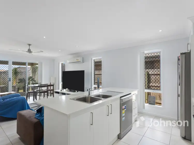 19 Denham Circuit, Willow Vale QLD 4209