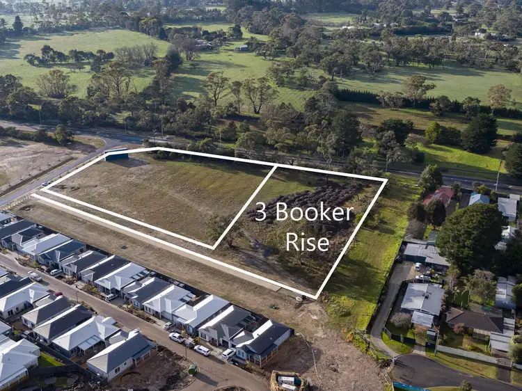 3 Booker Rise