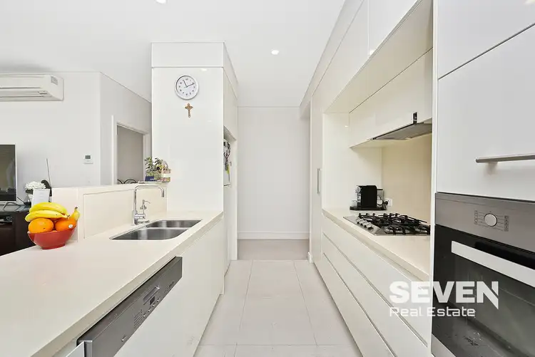 Third view of Homely apartment listing, 201/2 Palm Avenue, Breakfast Point NSW 2137