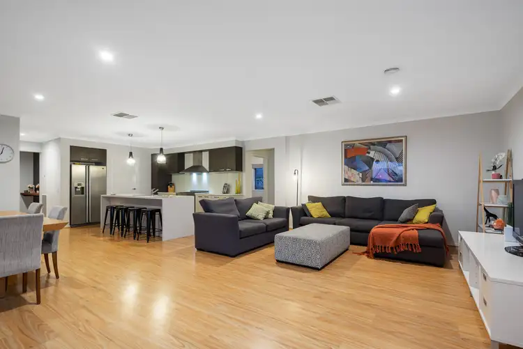 Fifth view of Homely house listing, 5 Heilmann Place, Wodonga VIC 3690