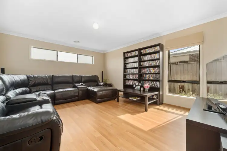 Second view of Homely house listing, 27 Malua Circuit, Sandhurst VIC 3977